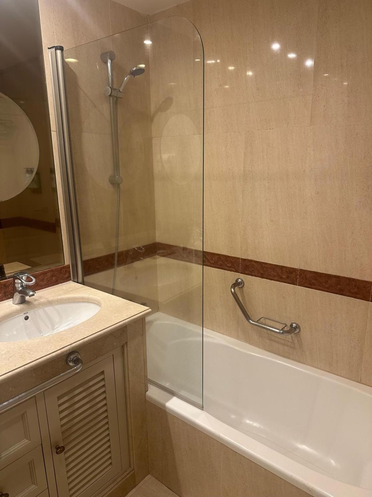 Apartamentos Guadalpin Boutique Марбелья Екстер'єр фото