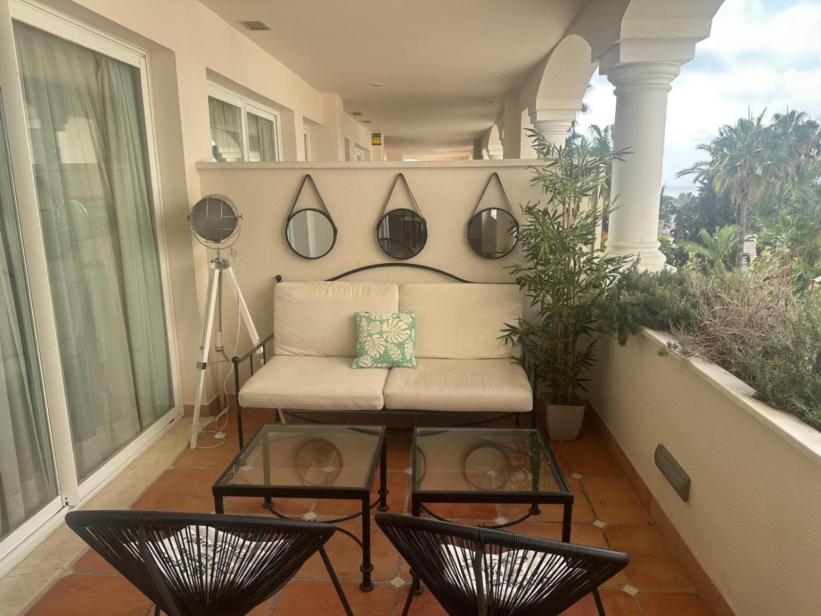 Apartamentos Guadalpin Boutique Марбелья Екстер'єр фото