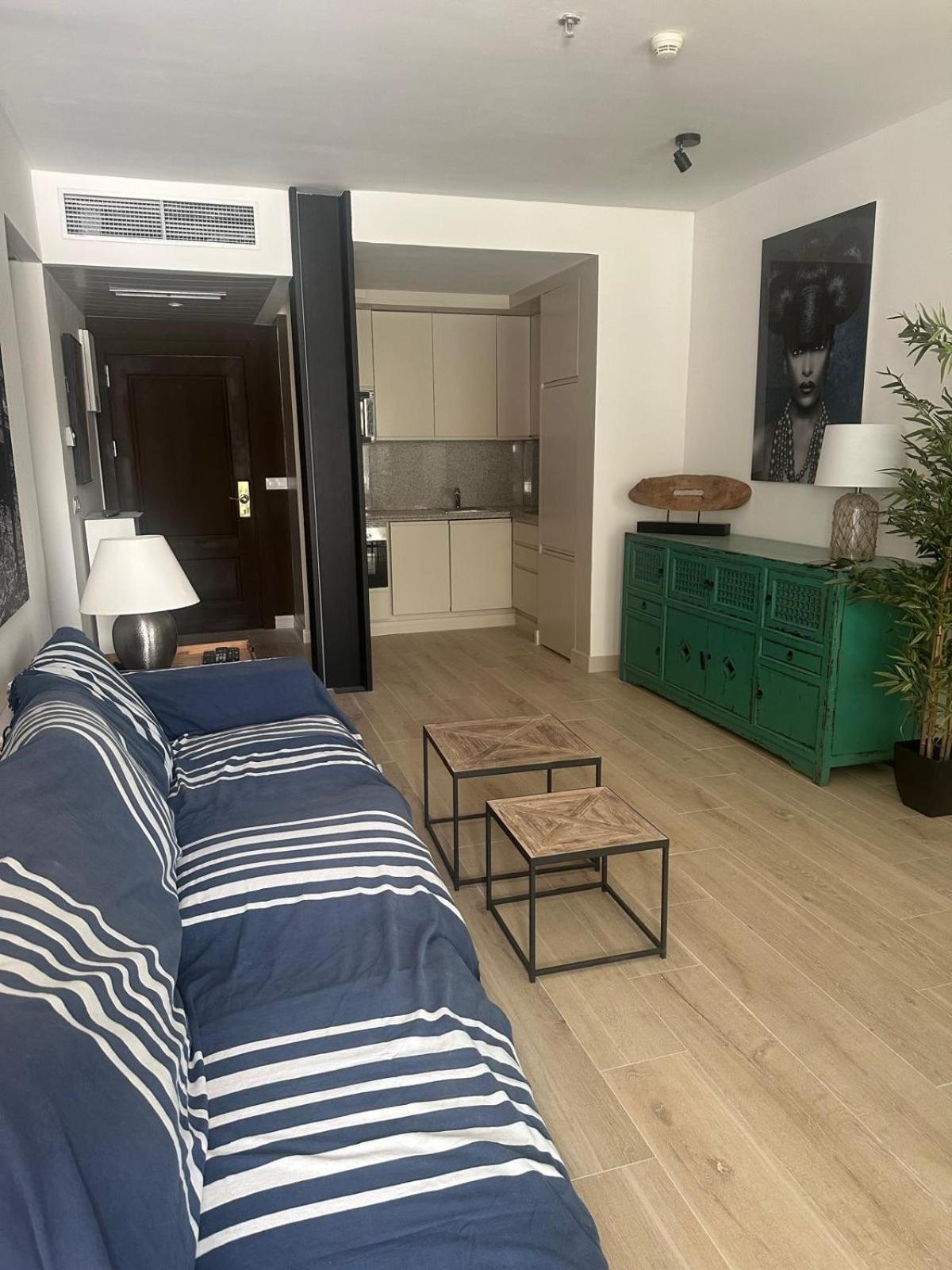 Apartamentos Guadalpin Boutique Марбелья Екстер'єр фото
